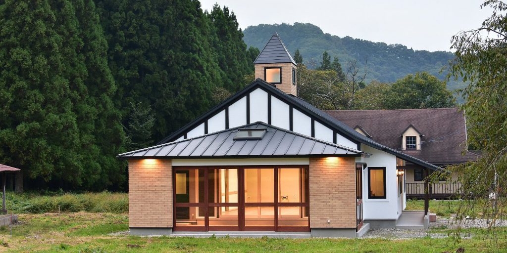 Y-Studio