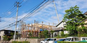 [大家族に乾杯！の家]　上棟はハレノヒ