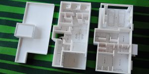 [大家族に乾杯！の家]　窓枠の加工（+模型も）
