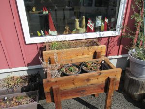生まれ変わった花台
